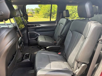 2025 Jeep Wagoneer Series II Carbide