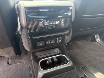 2025 Jeep Wagoneer Series II Carbide