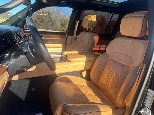 2023 Jeep Grand Wagoneer Series III