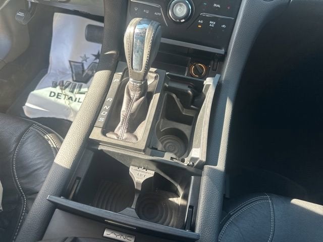 2015 Ford Taurus SEL