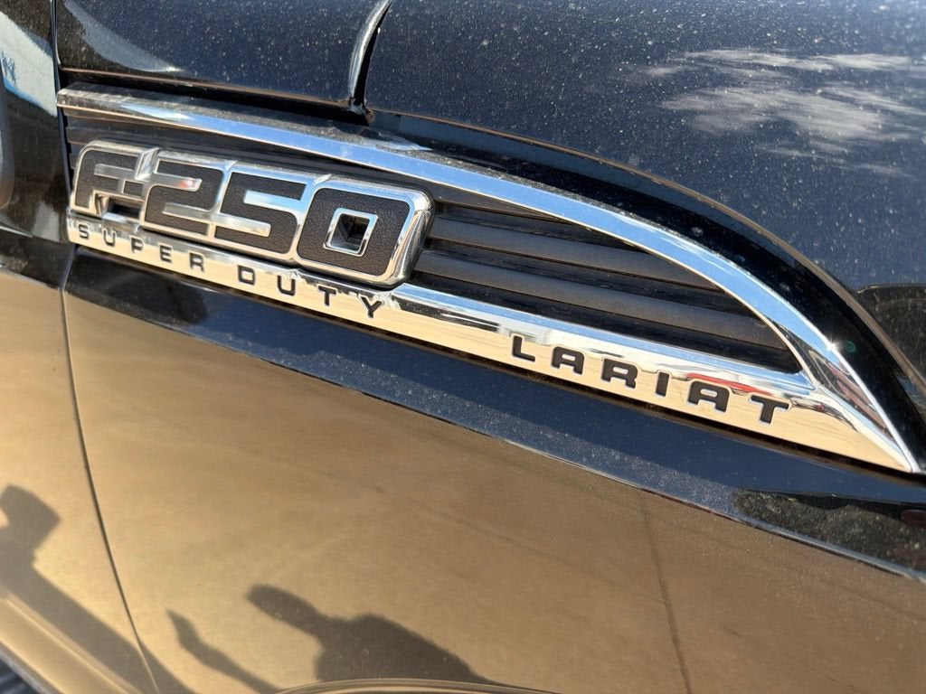 2016 Ford Super Duty F-250 SRW Lariat