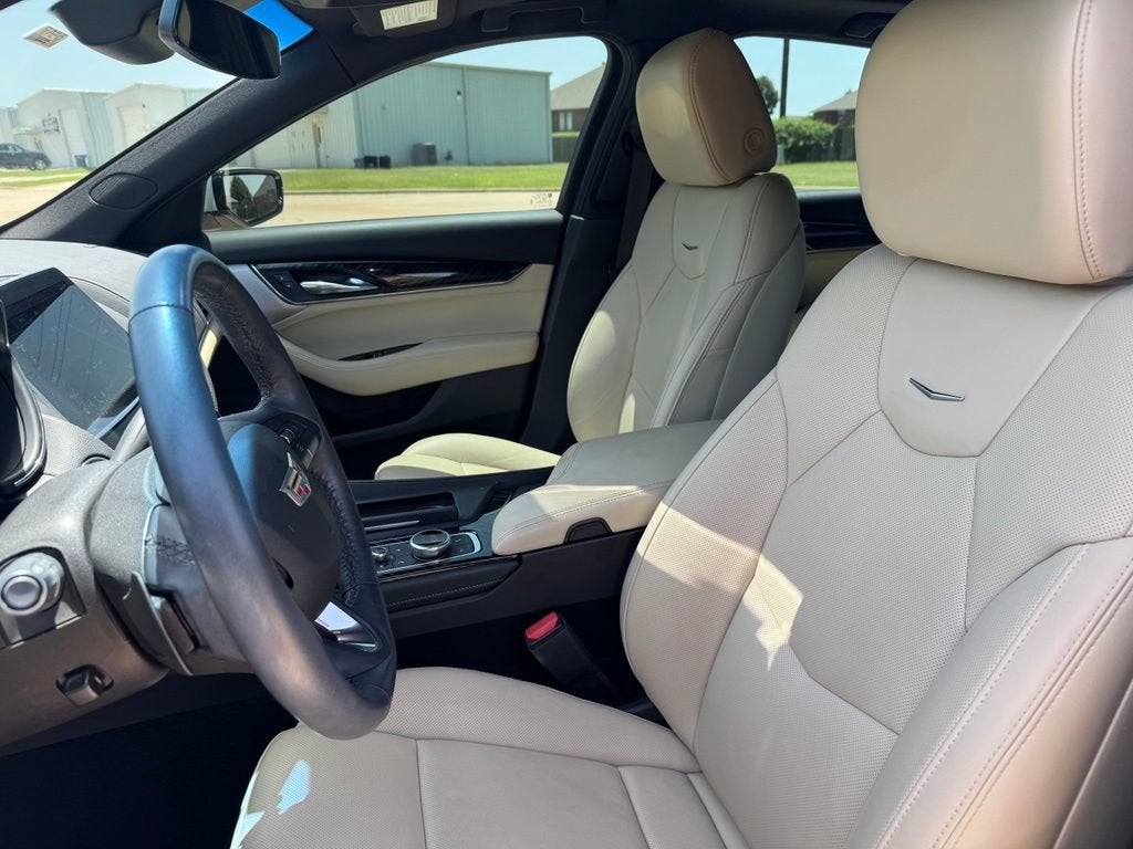 2023 Cadillac CT5 Premium Luxury