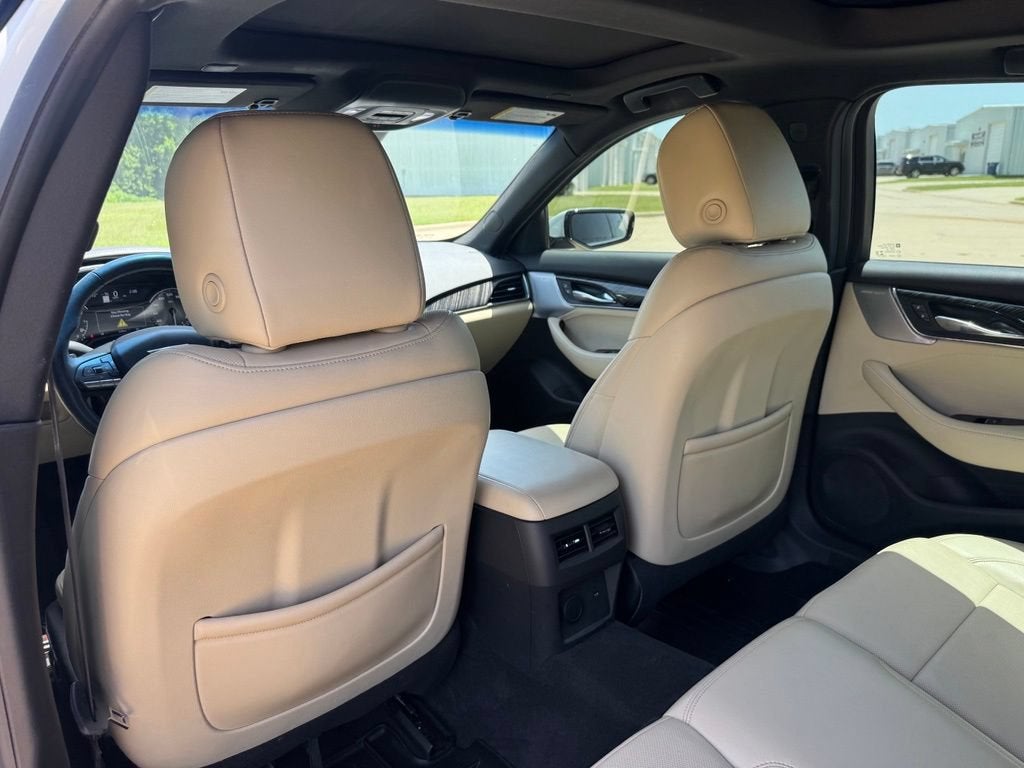 2023 Cadillac CT5 Premium Luxury