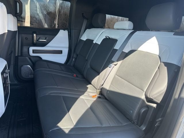 2024 GMC HUMMER EV SUV 2X