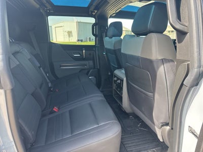 2024 GMC HUMMER EV SUV 2X