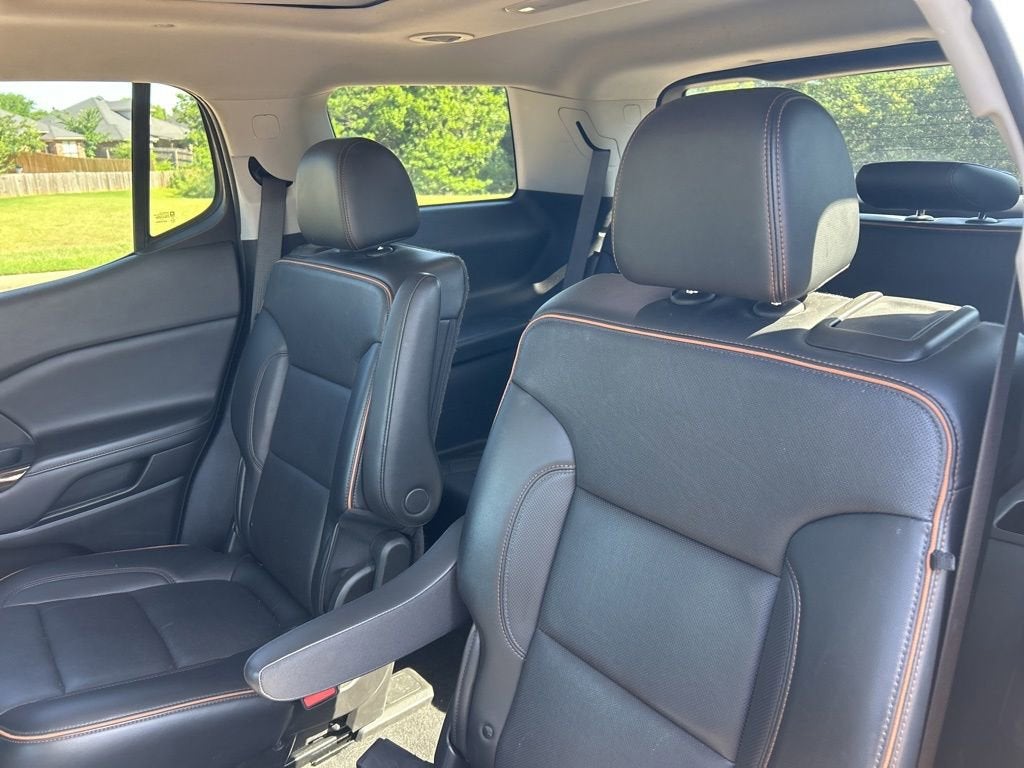 2021 GMC Acadia AT4