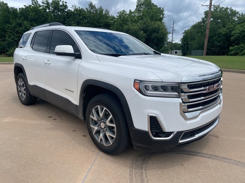 2023 GMC Acadia SLT