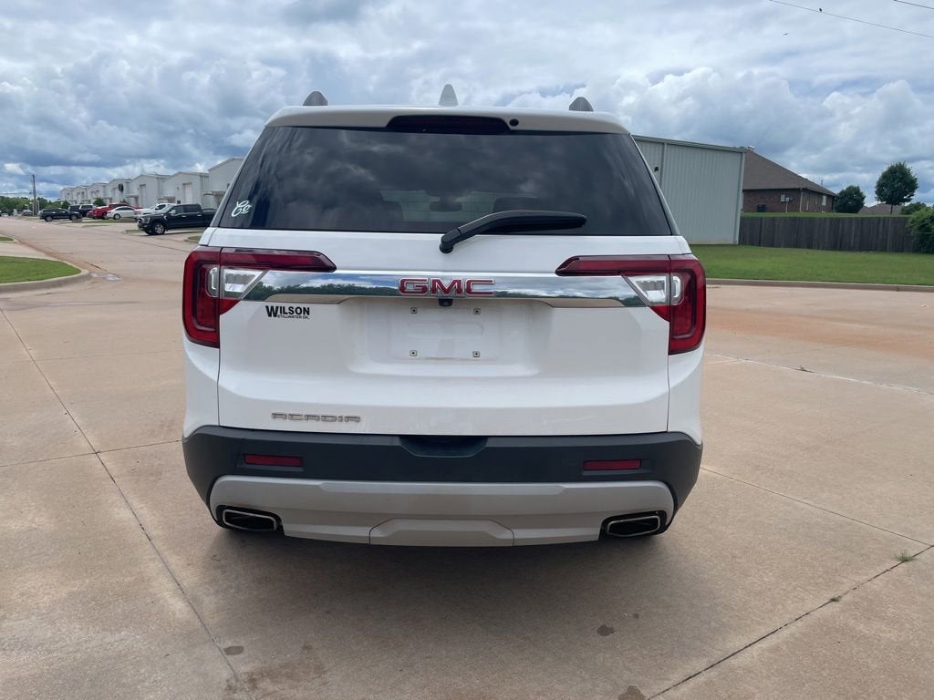 2023 GMC Acadia SLT