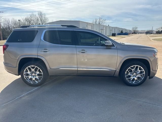 2022 GMC Acadia Denali