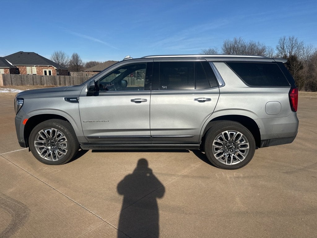 2023 GMC Yukon Denali Ultimate