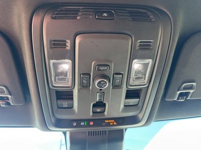 2025 GMC Yukon Denali Ultimate