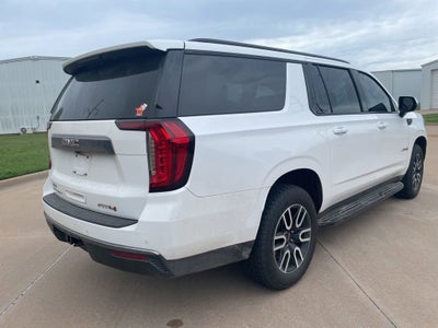 2023 GMC Yukon XL AT4