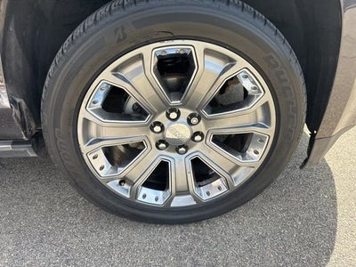 2017 GMC Yukon XL Denali