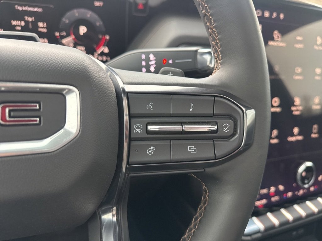 2025 GMC Yukon XL AT4