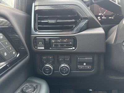 2025 GMC Yukon XL AT4