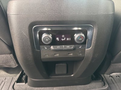 2025 GMC Yukon XL AT4