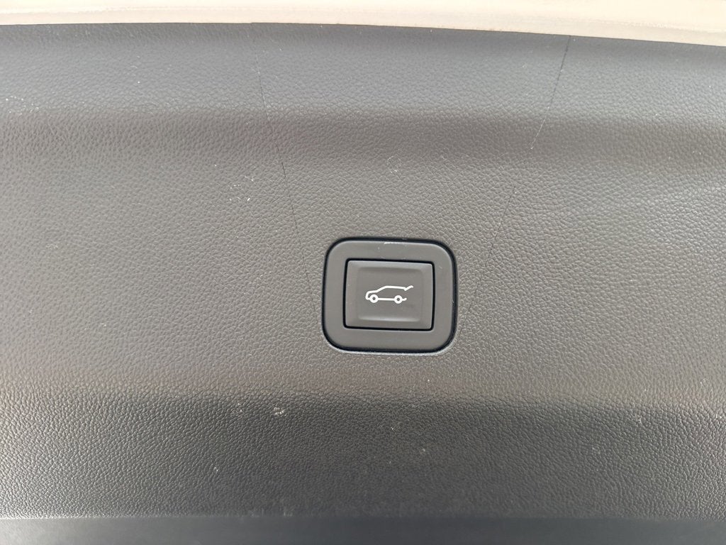 2025 GMC Yukon XL AT4