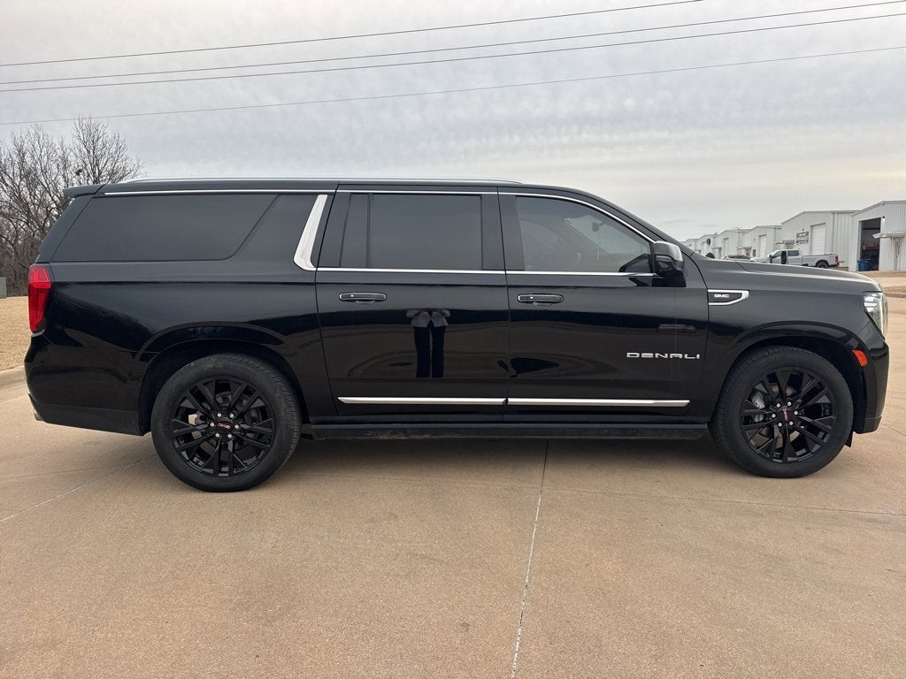 2022 GMC Yukon XL Denali