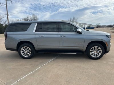 2025 Chevrolet Suburban Premier