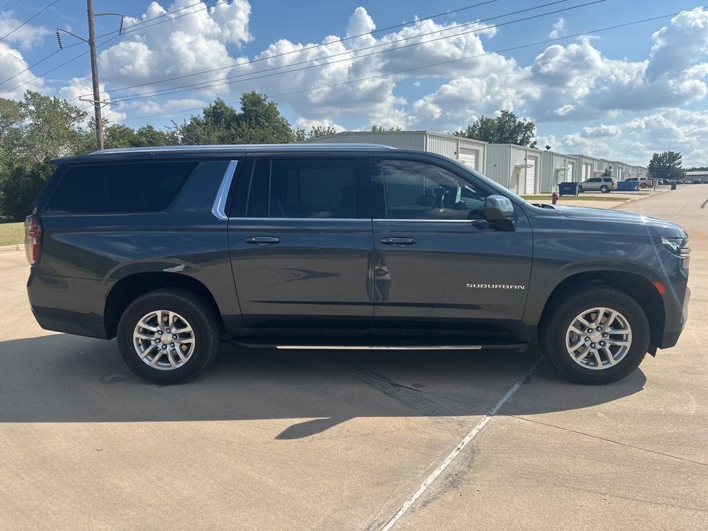 2021 Chevrolet Suburban LT