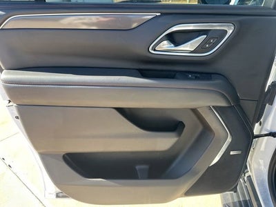 2023 Chevrolet Suburban RST