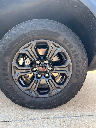 2025 GMC Canyon Elevation