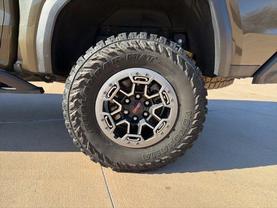 2023 GMC Canyon AT4X