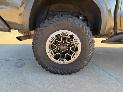 2023 GMC Canyon AT4X