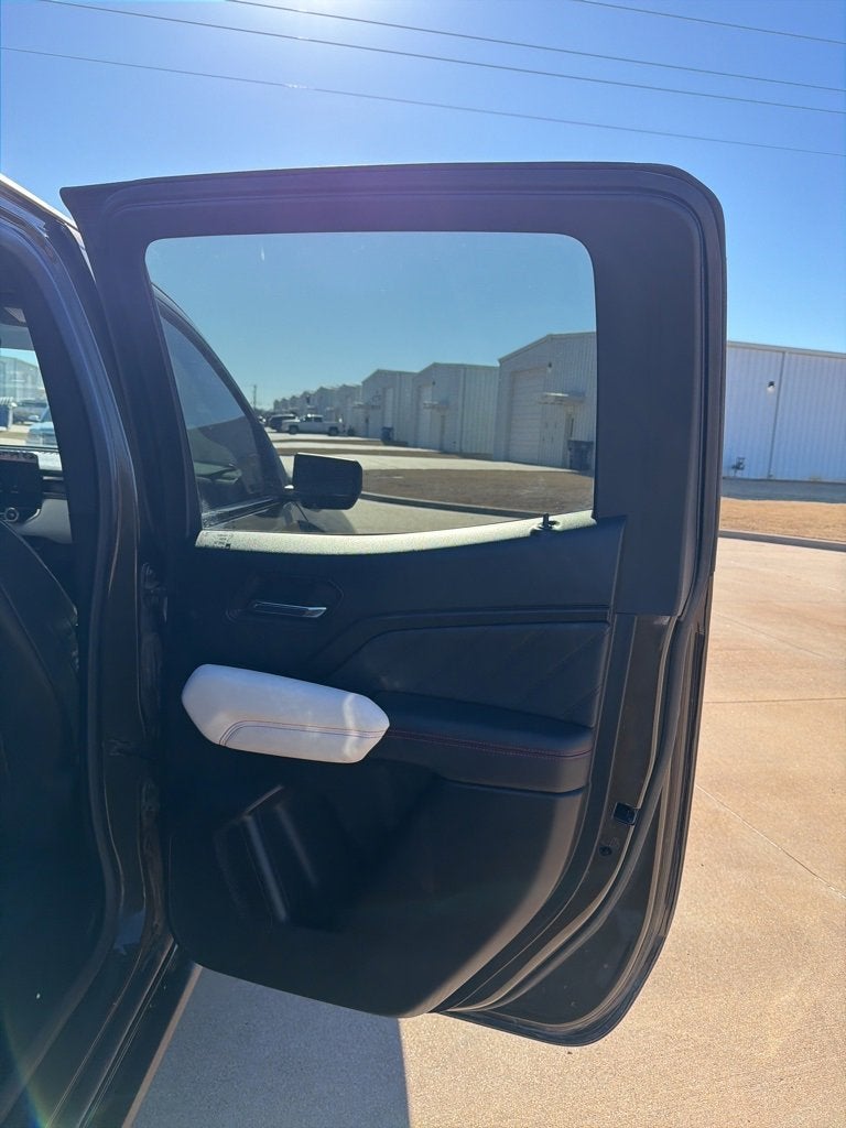 2023 GMC Canyon AT4X