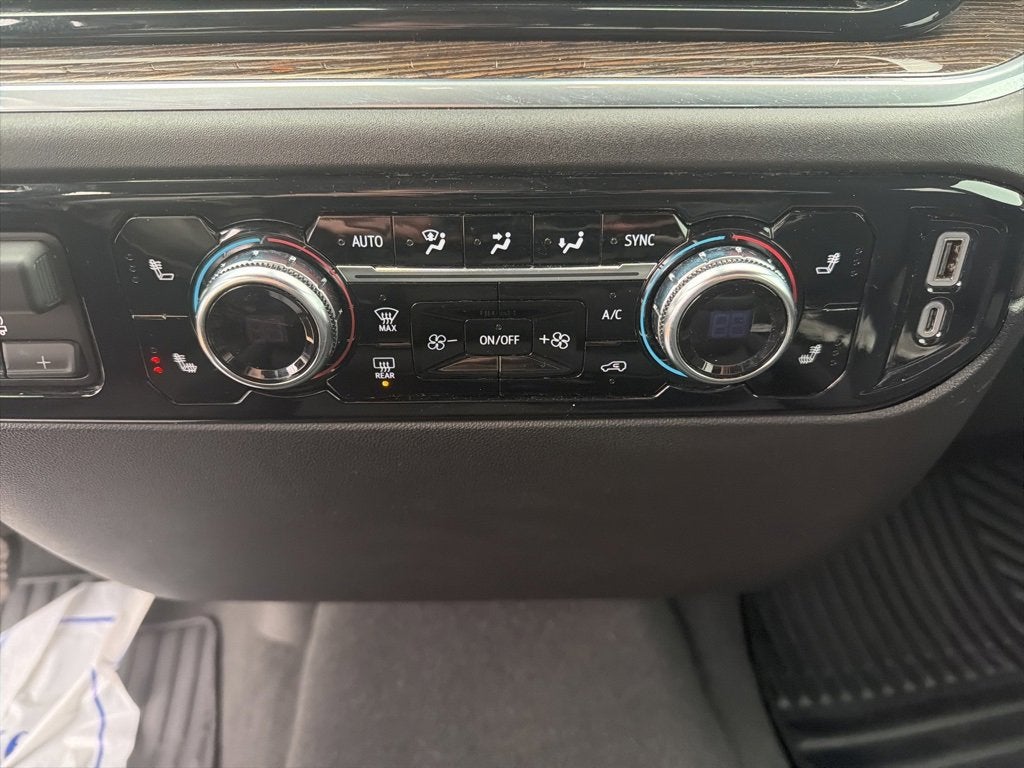 2025 GMC Sierra 1500 SLE