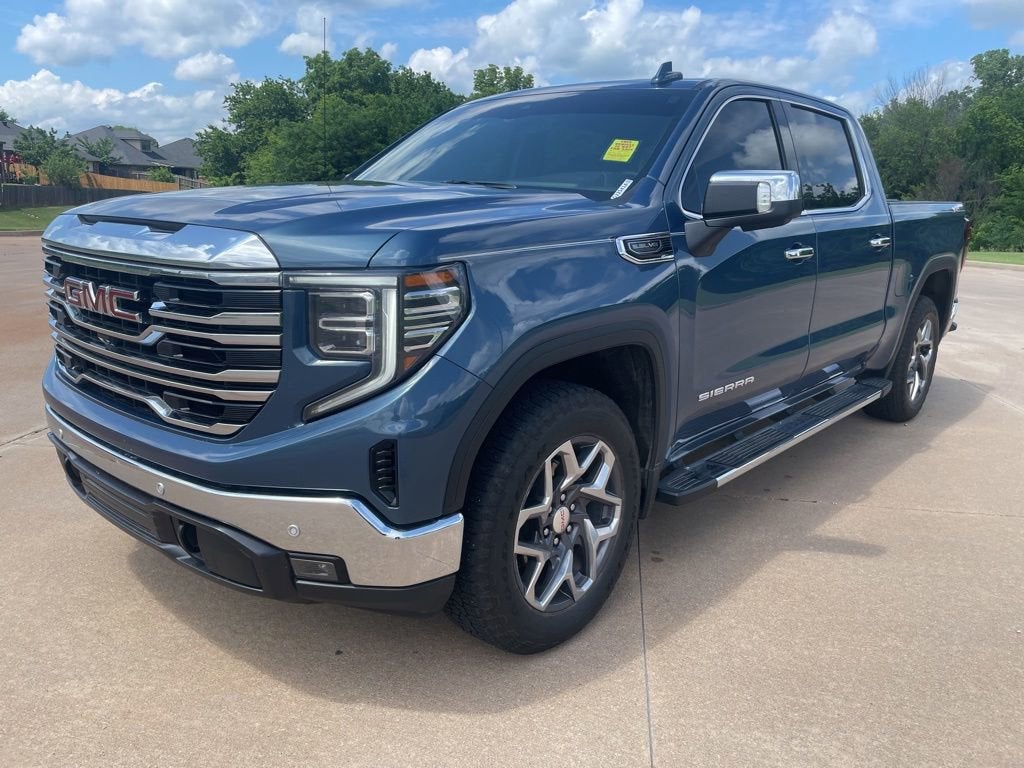 2024 GMC Sierra 1500 SLT