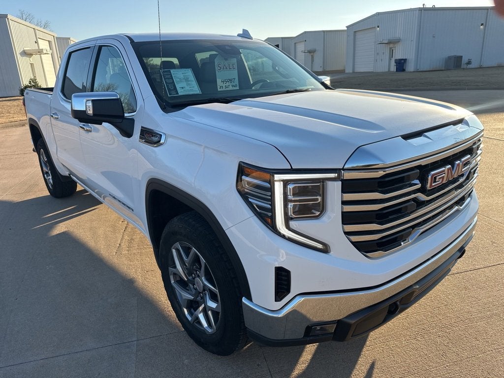 2023 GMC Sierra 1500 SLT