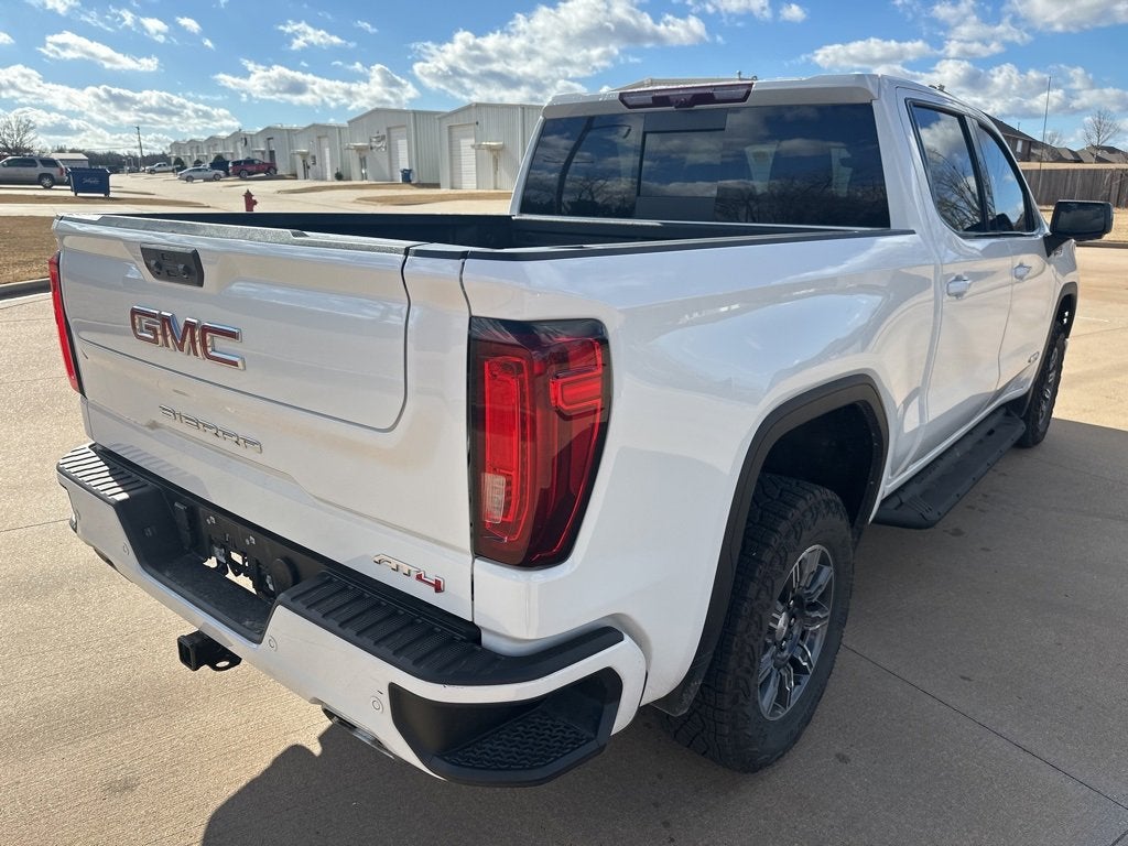 2024 GMC Sierra 1500 AT4