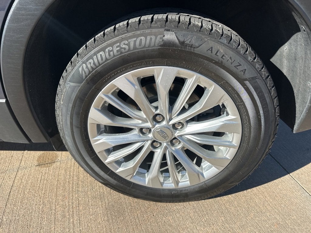 2024 Cadillac XT4 Luxury