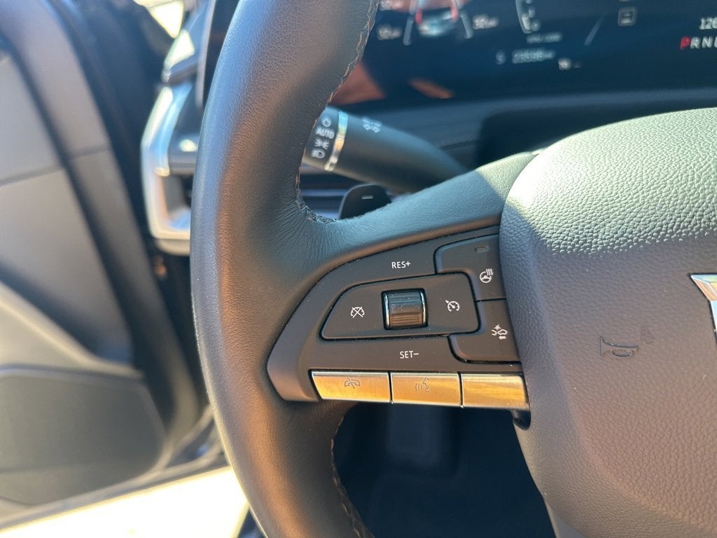 2024 Cadillac XT4 Luxury