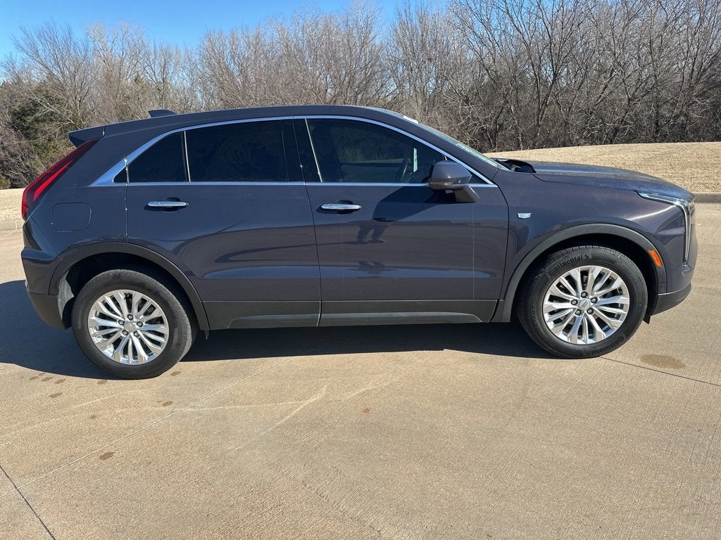 2024 Cadillac XT4 Luxury