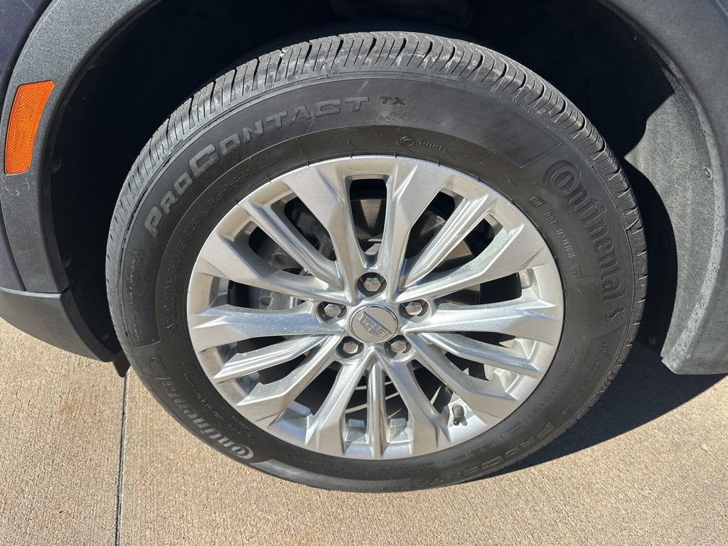 2024 Cadillac XT4 Luxury