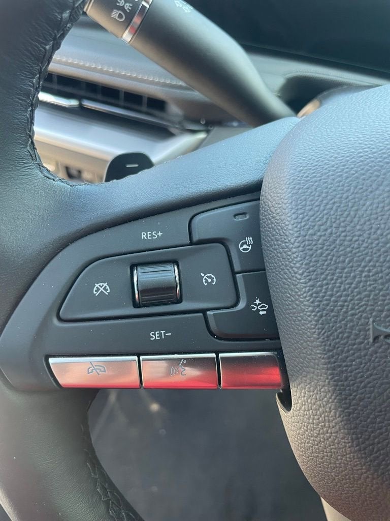 2024 Cadillac XT4 Luxury