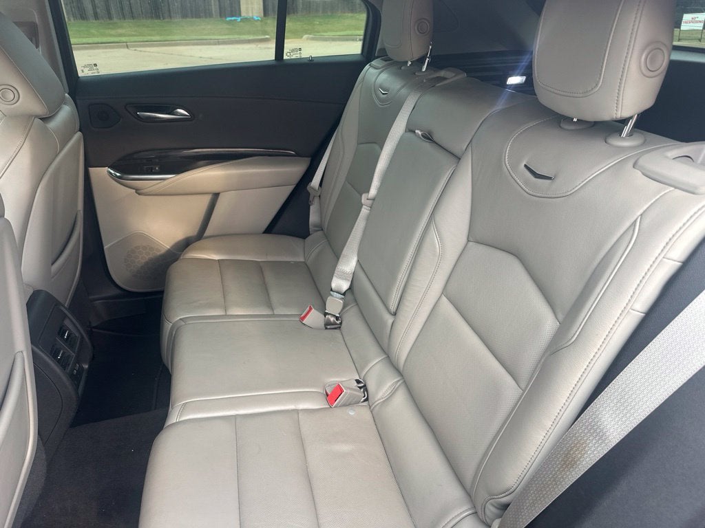 2019 Cadillac XT4 FWD Premium Luxury