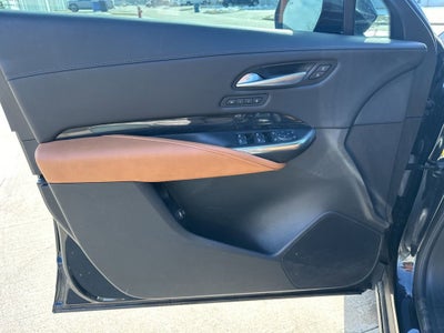 2024 Cadillac XT4 Premium Luxury