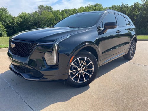 2025 Cadillac XT4 Sport