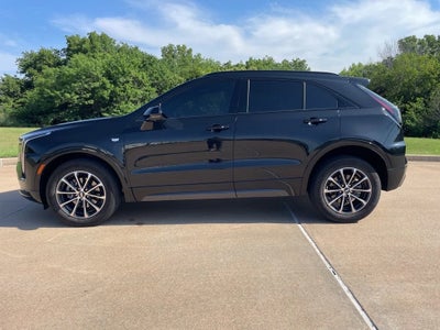 2025 Cadillac XT4 Sport