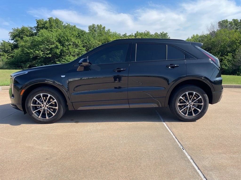 2025 Cadillac XT4 Sport