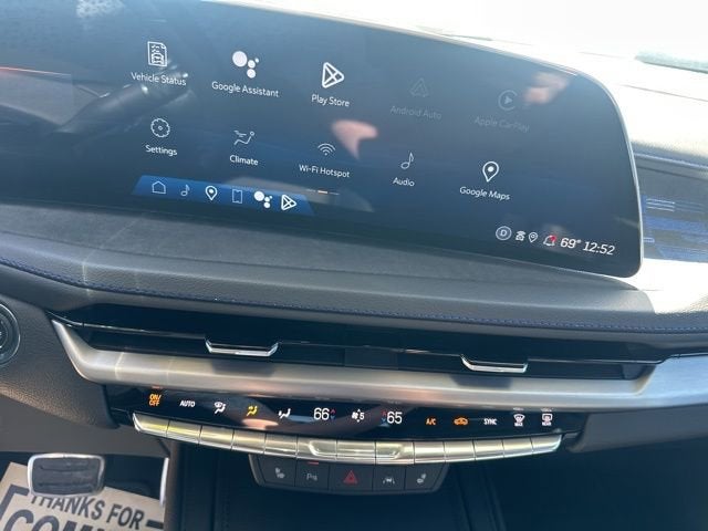 2024 Cadillac XT4 Sport