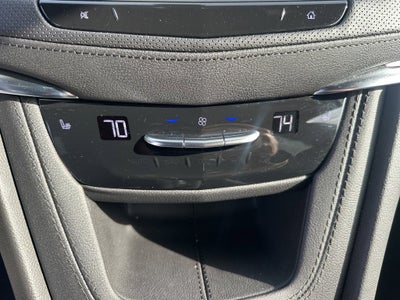 2025 Cadillac XT5 Luxury