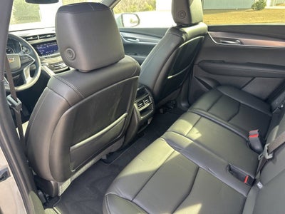 2025 Cadillac XT5 Luxury