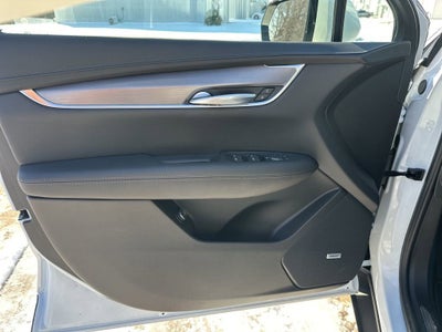 2025 Cadillac XT5 Luxury