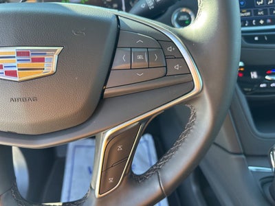 2025 Cadillac XT5 Luxury