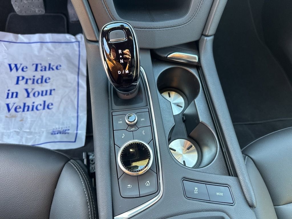 2025 Cadillac XT5 Luxury