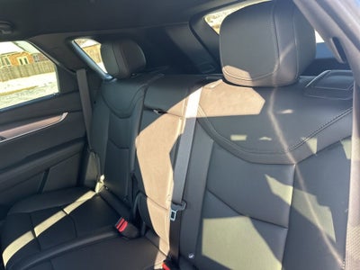 2025 Cadillac XT5 Luxury